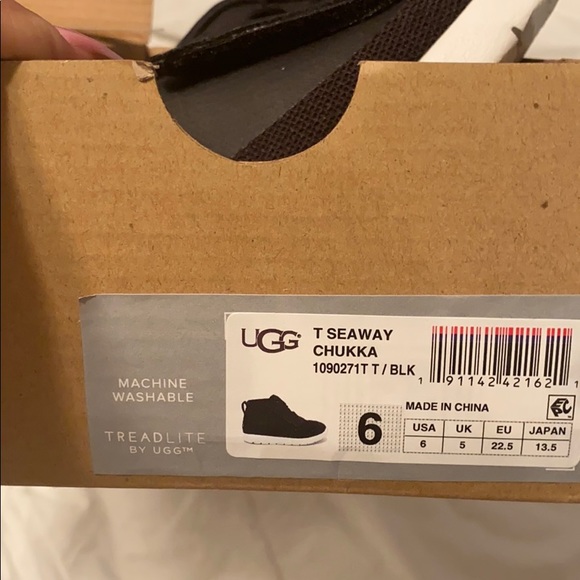 Baby Ugg T Seaway Chukka - Picture 2 of 3